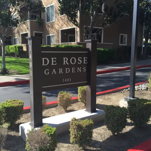 De Rose Gardens đang nhận đơn vào danh sách chờ đợi