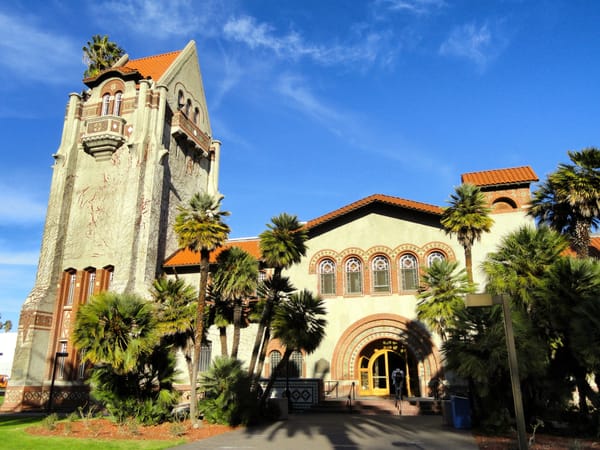 Một Năm Kỷ Lục Về Tuyển Sinh: Gần 40,000 Sinh Viên Spartan Chọn SJSU Là Ngôi Nhà Của Mình
