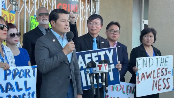 Man Arrested in Connection with Smash-and-Grab Heist at San Jose Jewelry Store