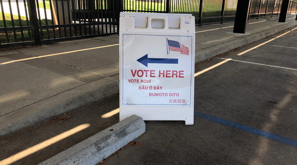 Phe phản đối Dự luật A kiện Quận Hạt Santa Clara vì sử dụng tiền thuế để vận động tranh cử