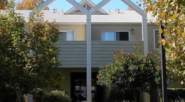 Chung cư Troy đang nhận đơn cho nhà 2 phòng