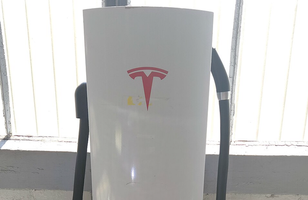 Tesla Diner May Expand to Bay Area, Elon Musk Suggests