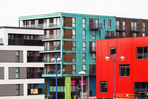 Phân biệt giữa nhà ở Section 8 và nhà ở giá phải chăng (Tax Credit Housing)