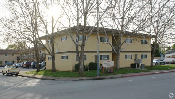 Thông Báo Nhà Ở Giá Phải Chăng – Connell Apartments (Gilroy, CA)