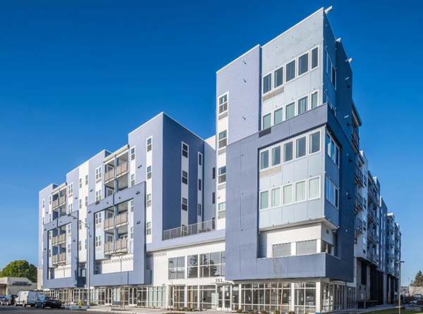 Bellarmino Place – Chung cư giá thuê hỗ trợ tại San José (Section 8 & affordable housing)