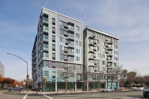 Danh sách chờ đang mở tại Arya Apartments – 500 Almaden Blvd, San Jose